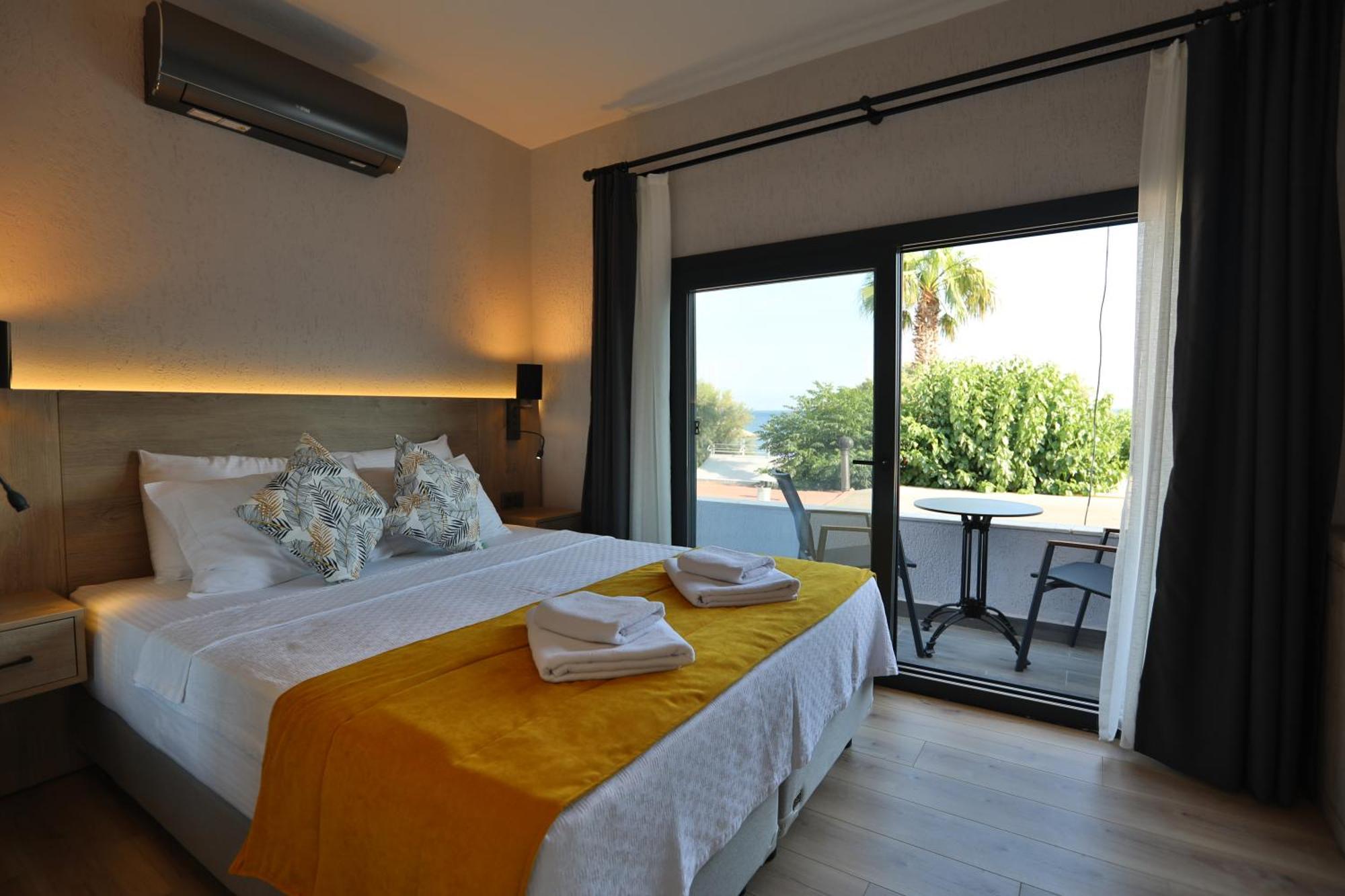 Ali'S Hotel Beach Bodrum Exterior photo